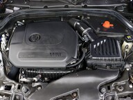 Mini Hatch COOPER 24