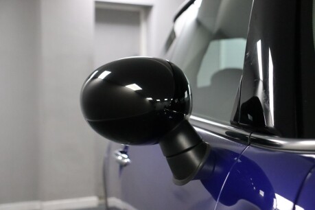 Mini Hatch COOPER 27