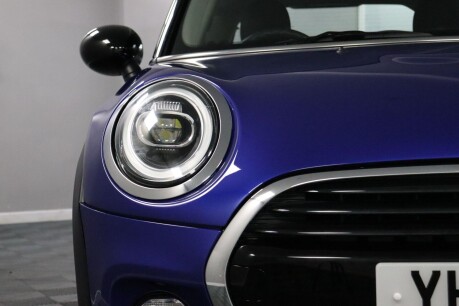 Mini Hatch COOPER 36