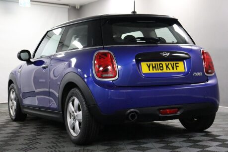 Mini Hatch COOPER 12