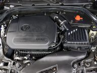 Mini Hatch COOPER 24