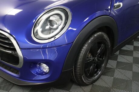 Mini Hatch COOPER 31