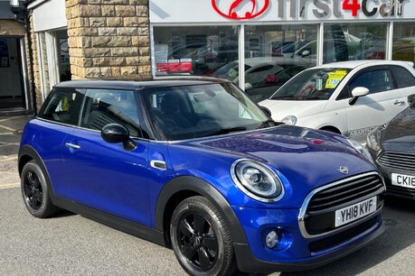 Mini Hatch COOPER