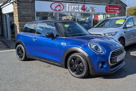 Mini Hatch COOPER