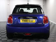 Mini Hatch COOPER 18