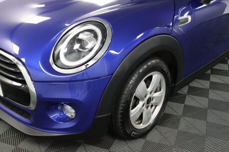 Mini Hatch COOPER 41
