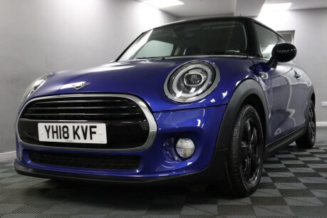 Mini Hatch COOPER 28