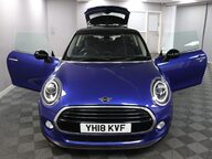 Mini Hatch COOPER 9
