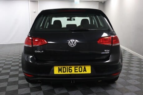 Volkswagen Golf BLUEMOTION TDI 8