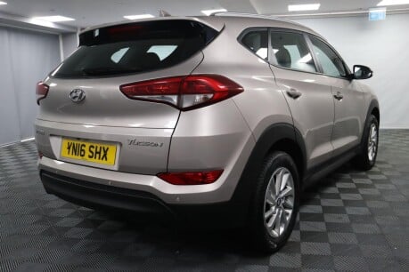 Hyundai TUCSON GDI SE NAV BLUE DRIVE 11