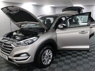 Hyundai TUCSON GDI SE NAV BLUE DRIVE 16