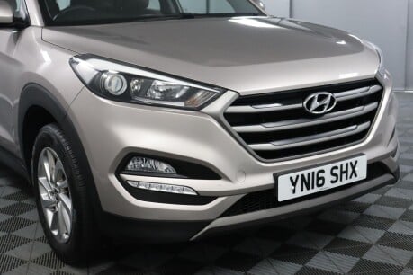 Hyundai TUCSON GDI SE NAV BLUE DRIVE 26