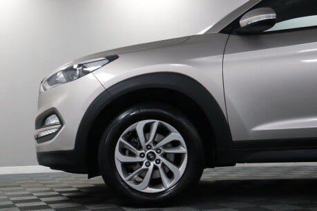 Hyundai TUCSON GDI SE NAV BLUE DRIVE 27