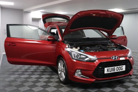 Hyundai i20 T-GDI PREMIUM NAV 14