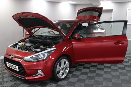 Hyundai i20 T-GDI PREMIUM NAV 15