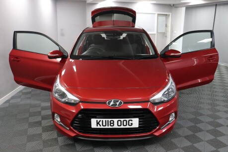 Hyundai i20 T-GDI PREMIUM NAV 6