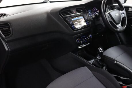 Hyundai i20 T-GDI PREMIUM NAV 23