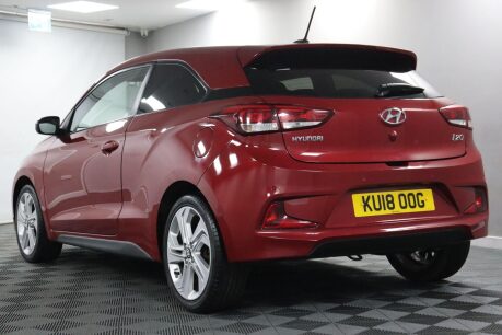 Hyundai i20 T-GDI PREMIUM NAV 16
