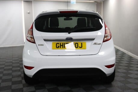 Ford Fiesta 1.0T EcoBoost Titanium Euro 6 (s/s) 5dr 8