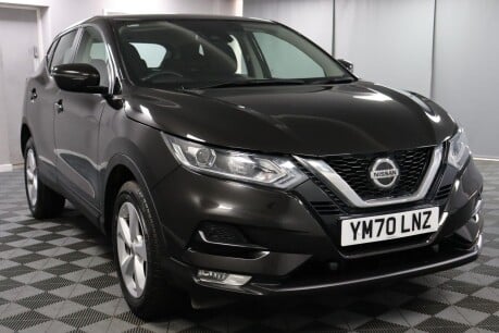 Nissan Qashqai DIG-T ACENTA PREMIUM 30