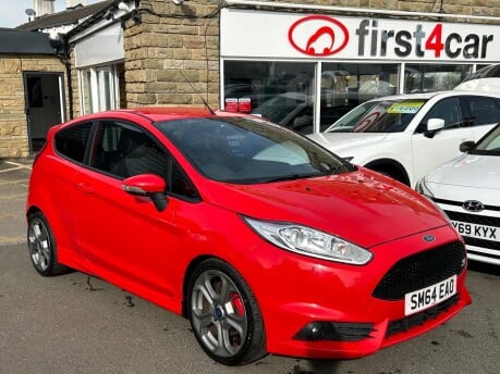 Ford Fiesta ST-3 6