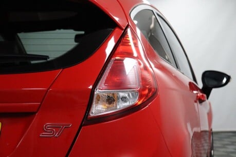 Ford Fiesta ST-3 23