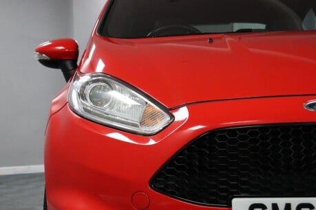 Ford Fiesta ST-3 25