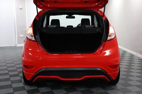 Ford Fiesta ST-3 26