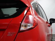 Ford Fiesta ST-3 31