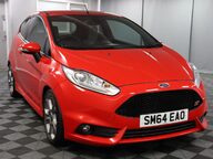 Ford Fiesta ST-3 6