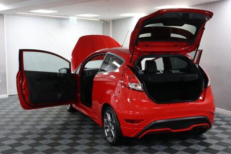 Ford Fiesta ST-3 35