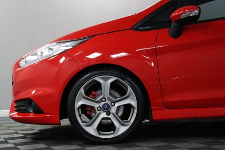 Ford Fiesta ST-3 38