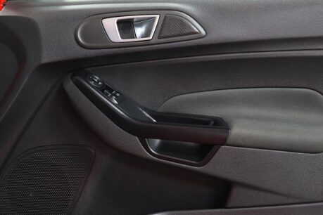 Ford Fiesta ST-3 21