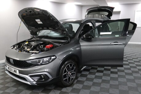 Fiat Tipo CROSS 16