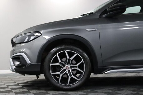 Fiat Tipo CROSS 27