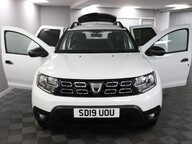Dacia Duster ESSENTIAL SCE 7