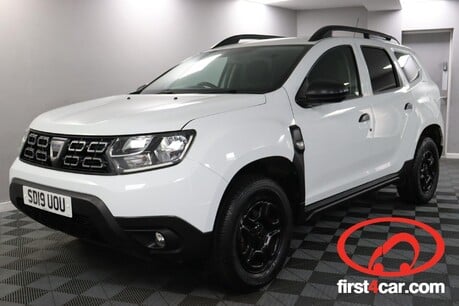 Dacia Duster ESSENTIAL SCE