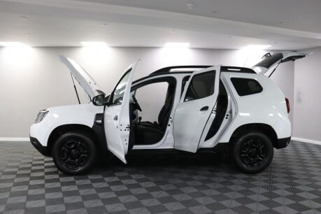 Dacia Duster ESSENTIAL SCE 5