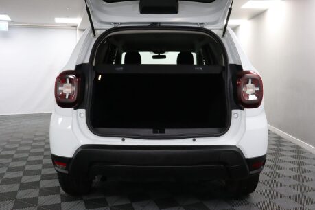 Dacia Duster ESSENTIAL SCE 15