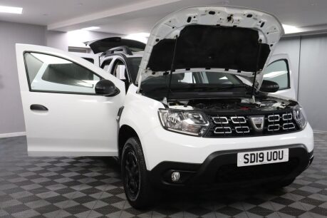 Dacia Duster ESSENTIAL SCE 16