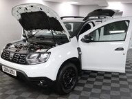 Dacia Duster ESSENTIAL SCE 17