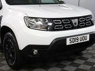 Dacia Duster ESSENTIAL SCE 27