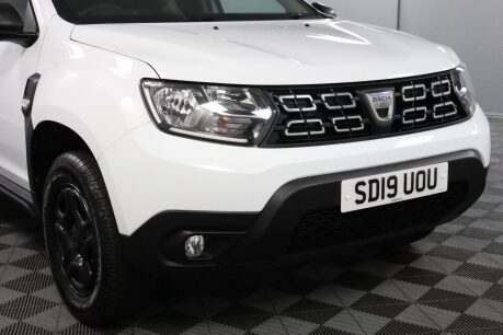 Dacia Duster ESSENTIAL SCE 27