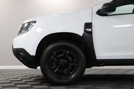 Dacia Duster ESSENTIAL SCE 28
