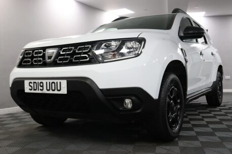 Dacia Duster ESSENTIAL SCE 29