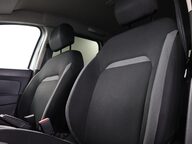 Dacia Duster ESSENTIAL SCE 36
