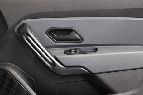 Dacia Duster ESSENTIAL SCE 37