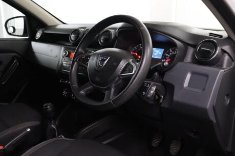 Dacia Duster ESSENTIAL SCE 4