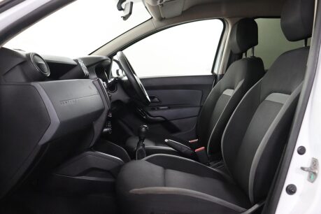 Dacia Duster ESSENTIAL SCE 39