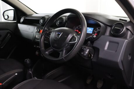 Dacia Duster ESSENTIAL SCE 5